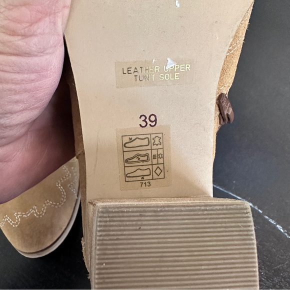 Texto Italian Suede Heeled Boots Tan size 39 8.5 side zip western design leather - Picture 8 of 9